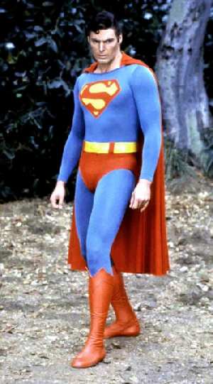 CHRISTOPHER REEVE AS SUPERMAN